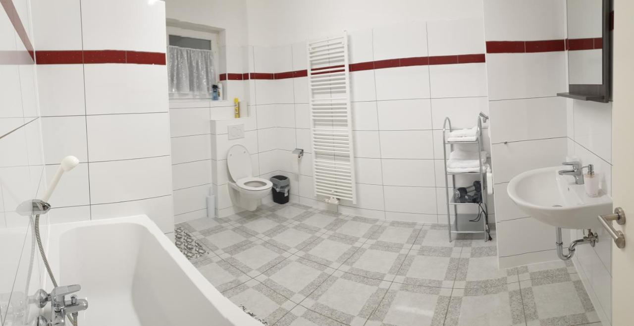 Km Apartment Триберг Экстерьер фото